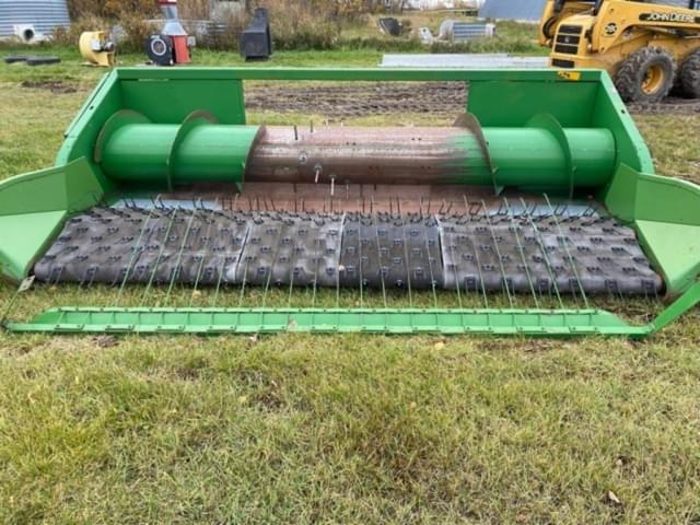 Image of John Deere 212 equipment image 1