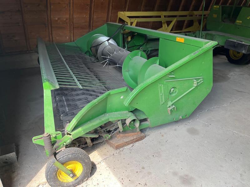 Image of John Deere 212 Primary image