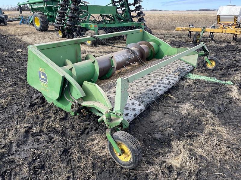 Image of John Deere 212 Primary image