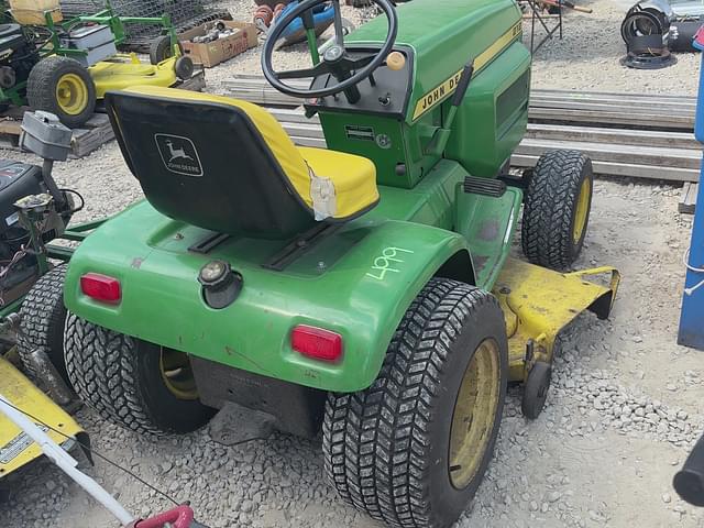 Image of John Deere 212 equipment image 3