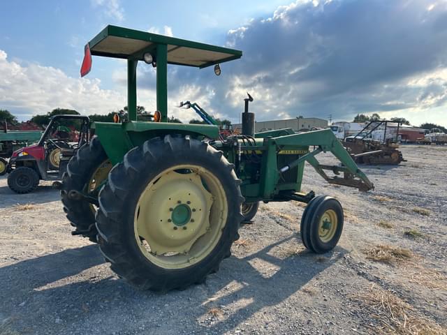 Image of John Deere 2120 equipment image 4