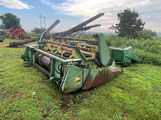 Image of John Deere 213 equipment image 4