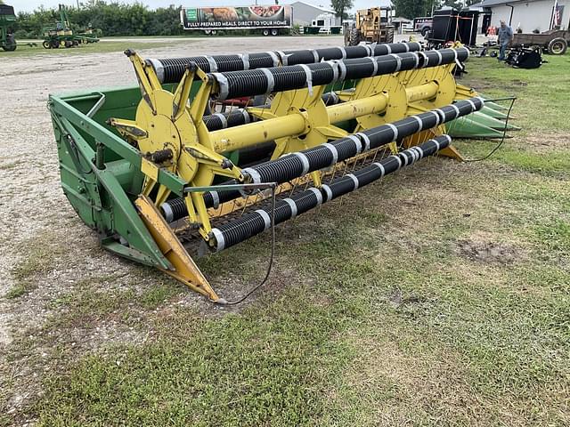 Image of John Deere 213 equipment image 2