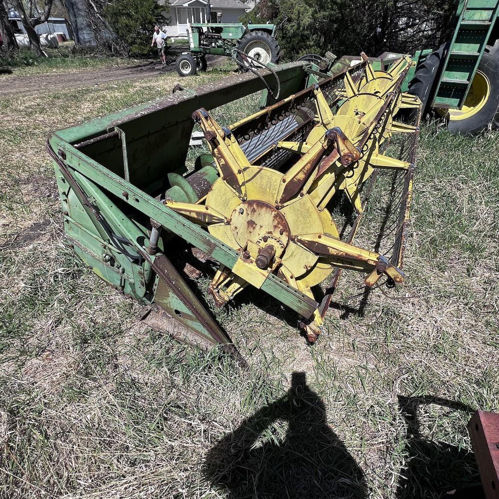 Main image John Deere 213