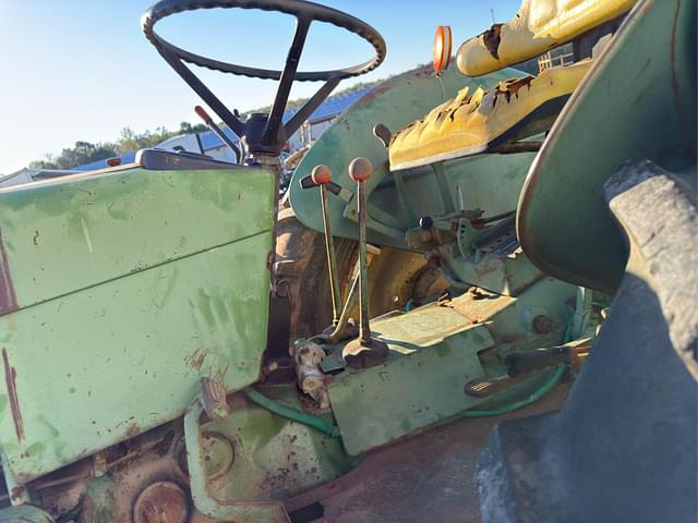 Image of John Deere 2130 equipment image 2