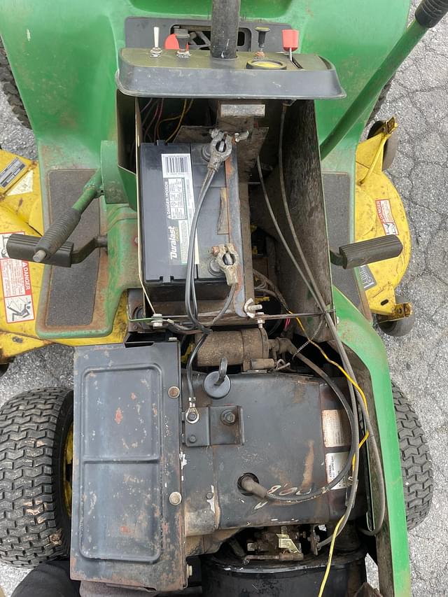 Image of John Deere 214 equipment image 4