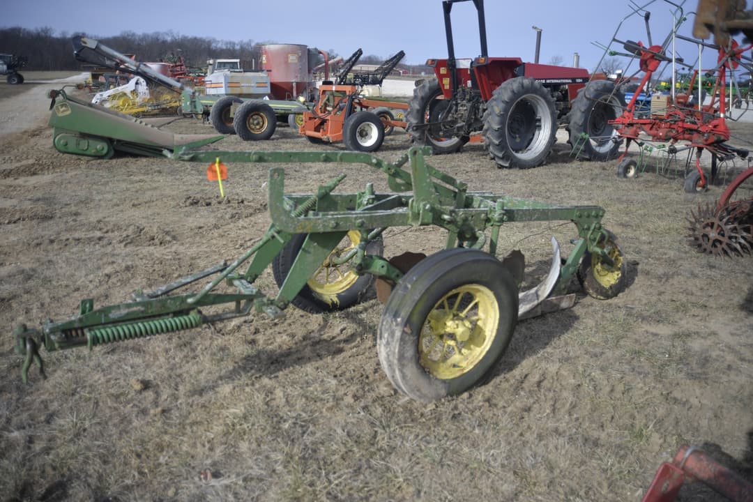 Image of John Deere 214 Image 1