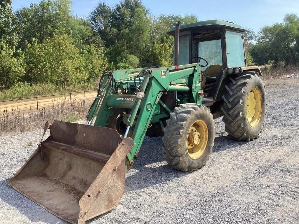 Main image John Deere 2140