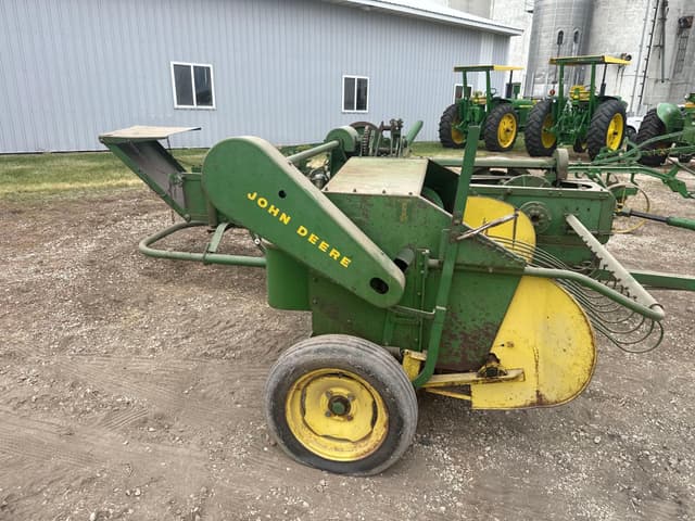 Image of John Deere 214T equipment image 1