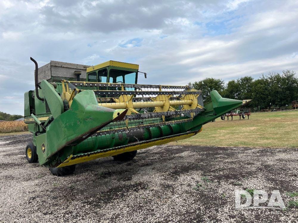 Main image John Deere 215