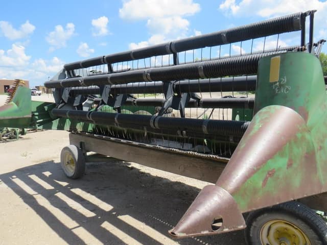 Image of John Deere 215 equipment image 2