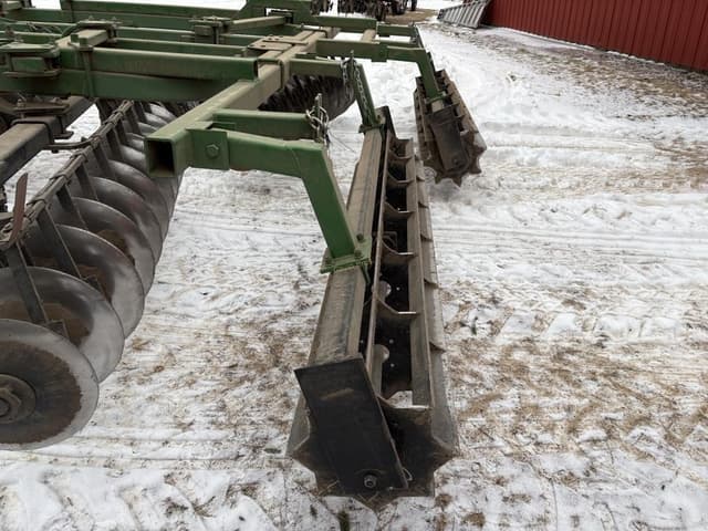 Image of John Deere 215 equipment image 4