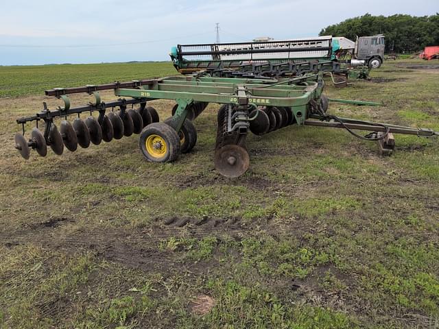 Image of John Deere 215 equipment image 1