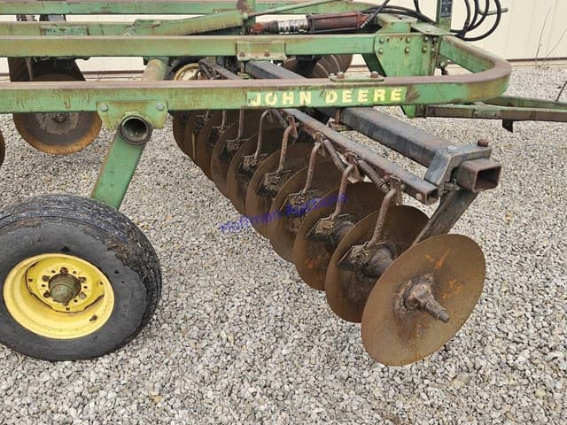 Image of John Deere 215 equipment image 2