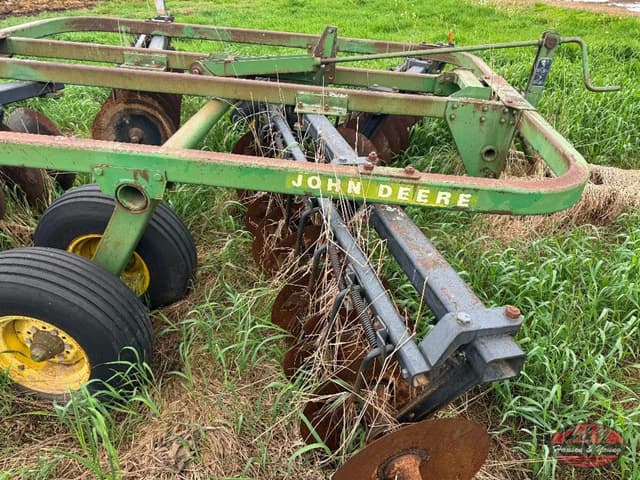 Image of John Deere 215 equipment image 1