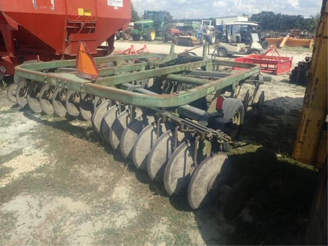 Image of John Deere 215 equipment image 4