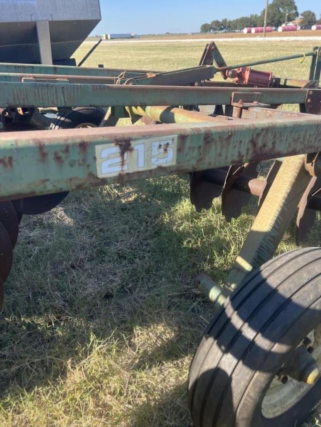 Image of John Deere 215 equipment image 2