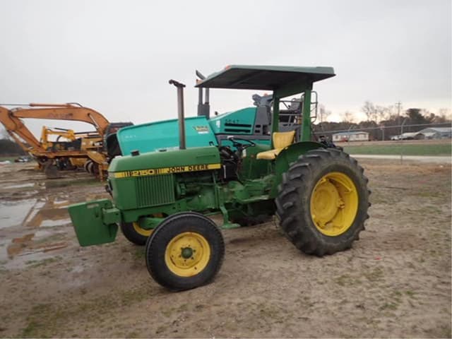 Image of John Deere 2150 equipment image 2