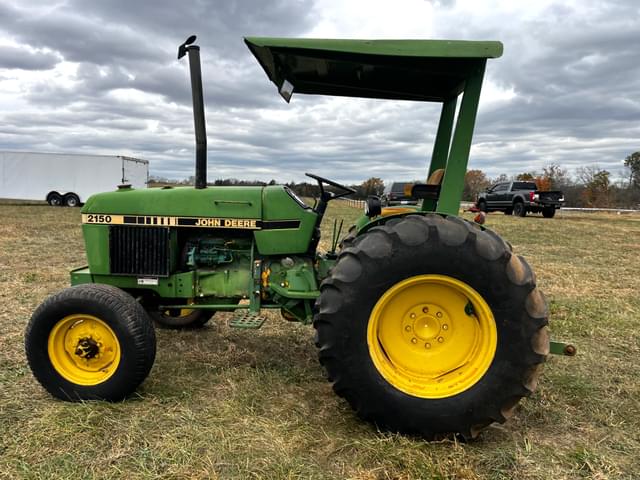 Image of John Deere 2150 equipment image 2