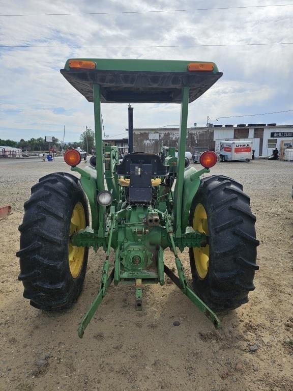 Image of John Deere 2150 equipment image 2