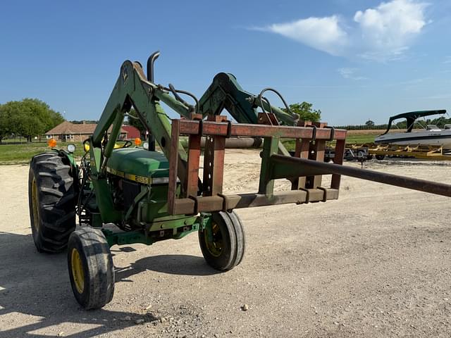 Image of John Deere 2155 equipment image 4