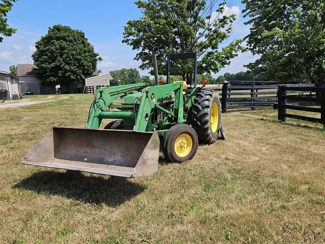 Image of John Deere 2155 equipment image 2