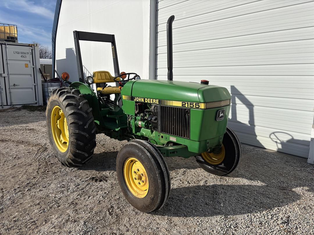 Image of John Deere 2155 Primary image