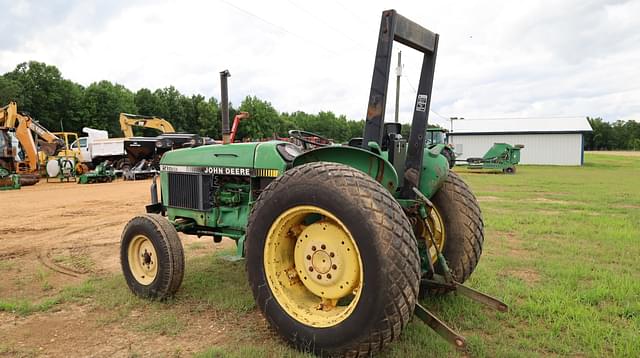Image of John Deere 2155 equipment image 4