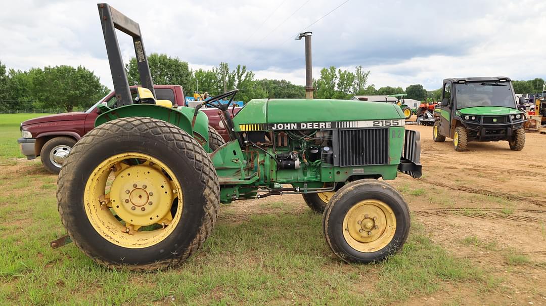 Image of John Deere 2155 Primary image