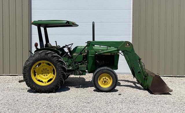 Image of John Deere 2155 equipment image 3