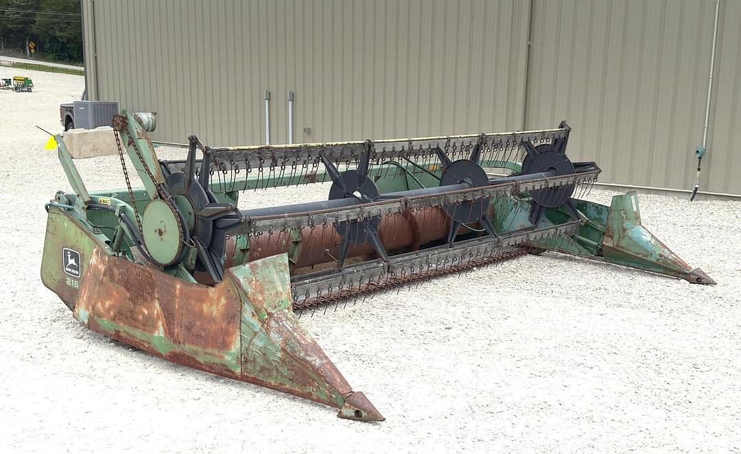 Image of John Deere 216 Primary image