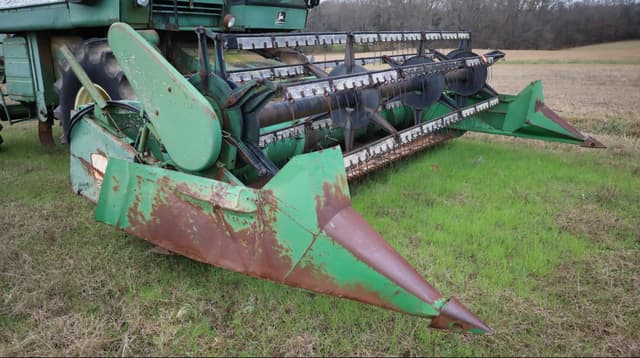 Image of John Deere 216 equipment image 1