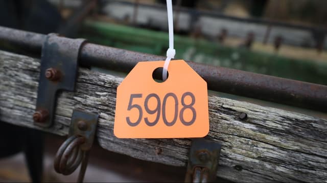 Image of John Deere 216 equipment image 4