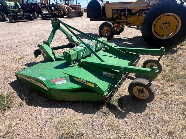 Image of John Deere MX8 equipment image 3