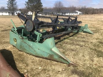 Main image John Deere 216