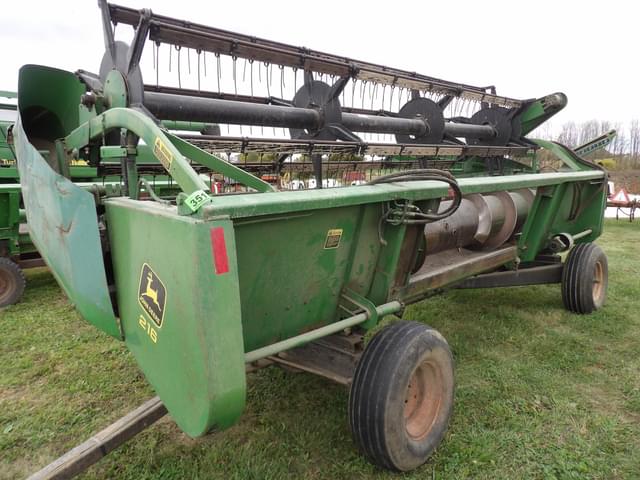 Image of John Deere 216 equipment image 2