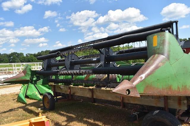 Image of John Deere 216 equipment image 1