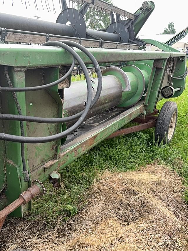 Image of John Deere 216 equipment image 4