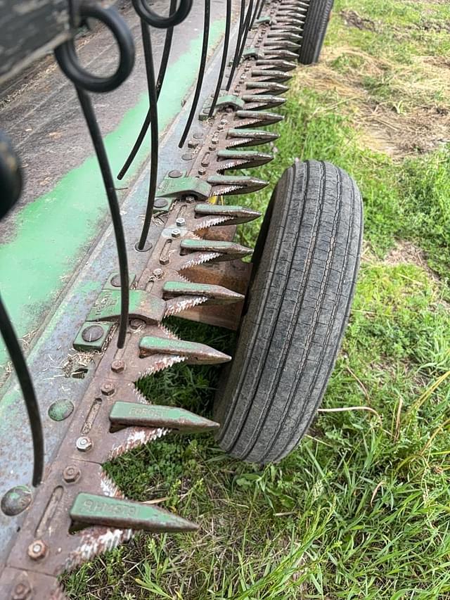 Image of John Deere 216 equipment image 3