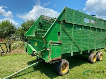 Main image John Deere 216