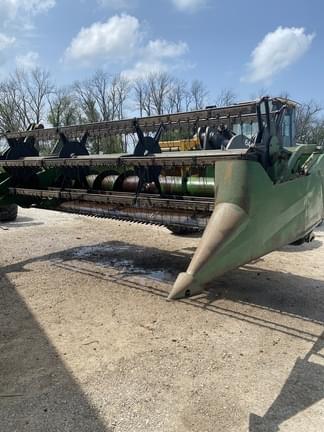 Main image John Deere 216