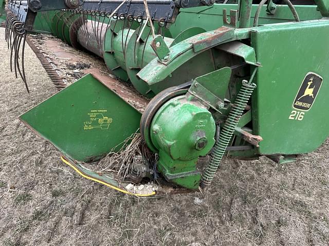 Image of John Deere 216 equipment image 2
