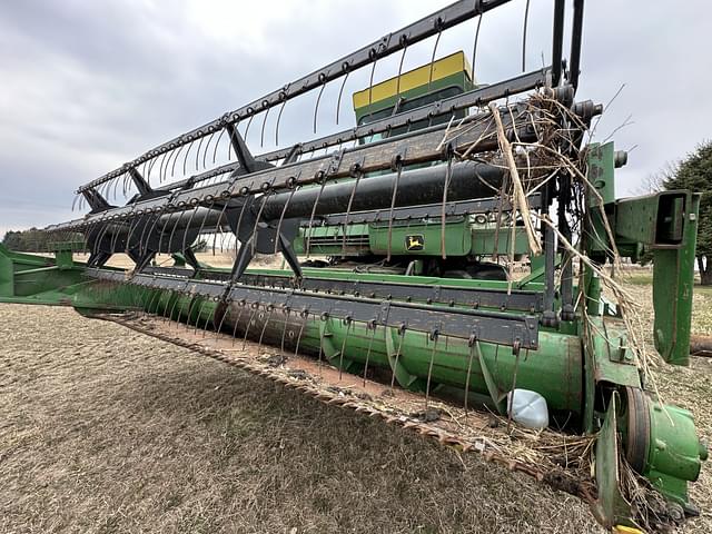 Image of John Deere 216 equipment image 3