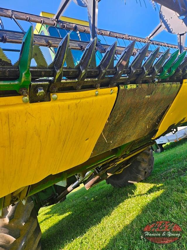 Image of John Deere 216 equipment image 3