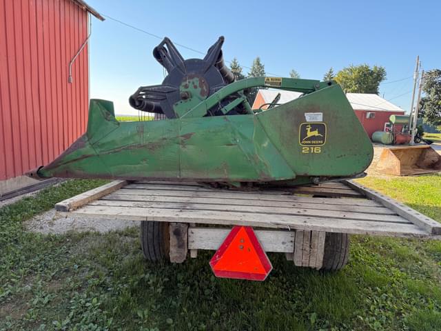 Image of John Deere 216 equipment image 3