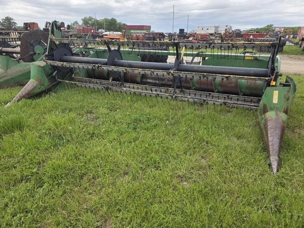 Image of John Deere 216 Primary Image