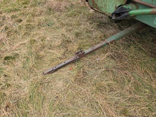 Image of John Deere 216 equipment image 2