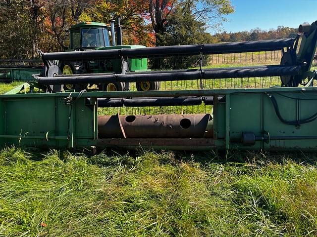 Image of John Deere 216 equipment image 4