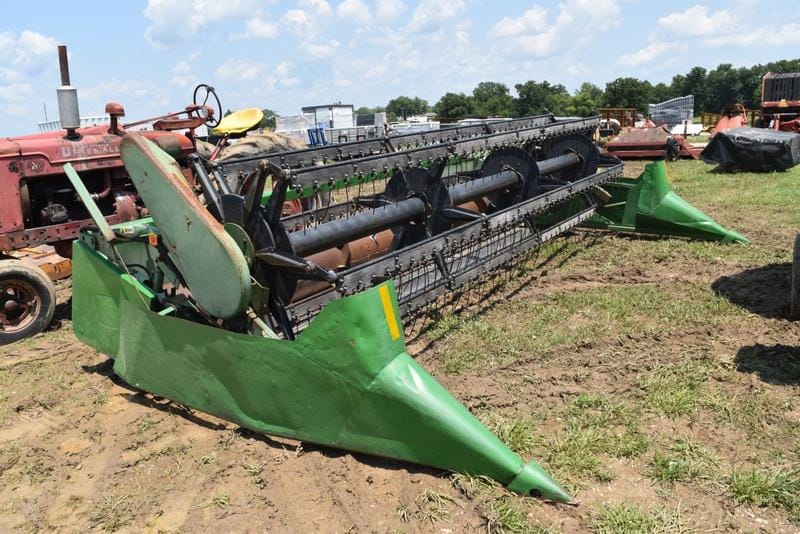 Main image John Deere 216