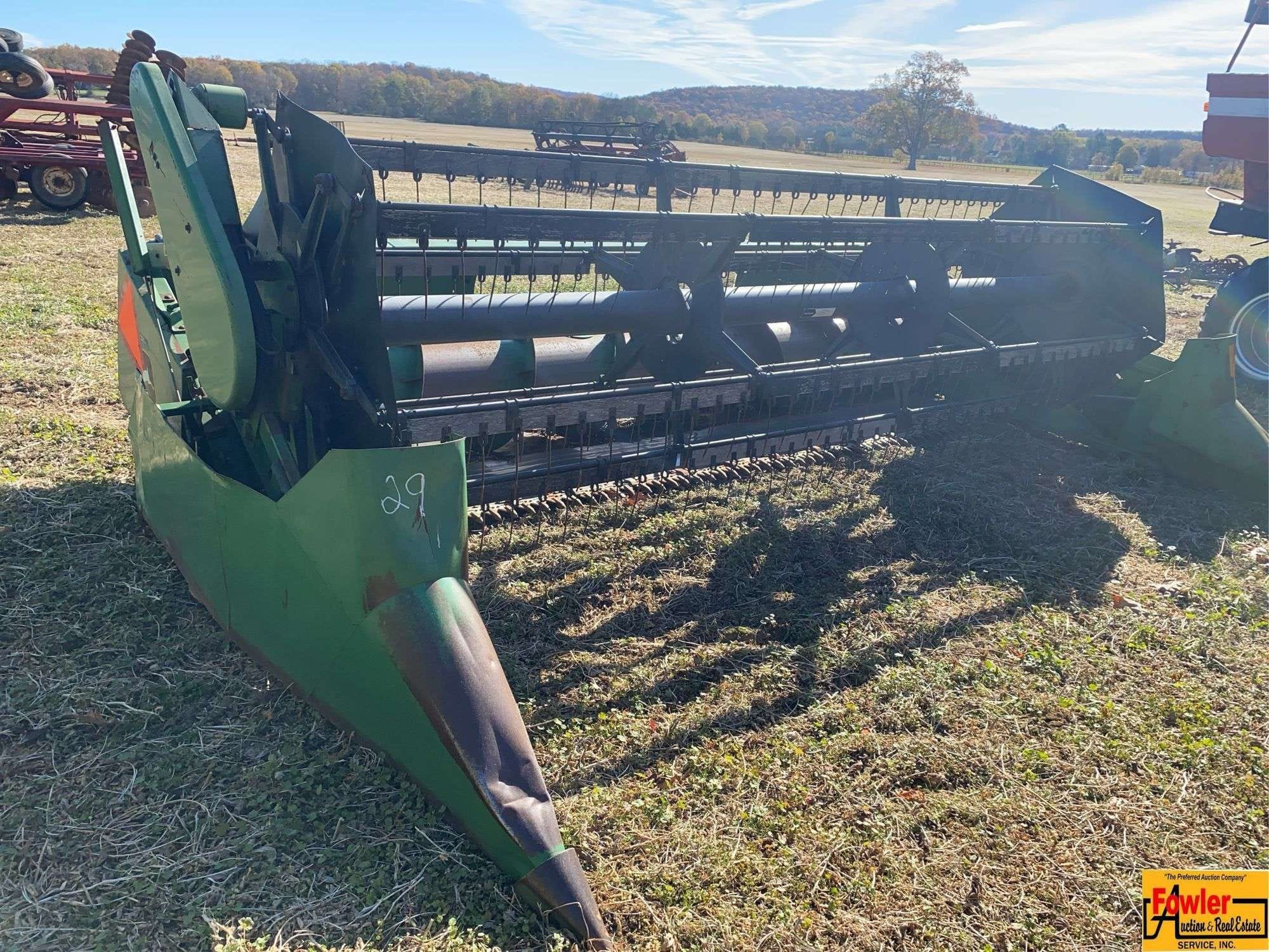 John Deere 216 Equipment Image0